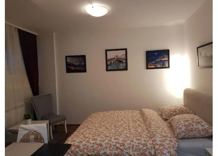 Bella Centre Apartment